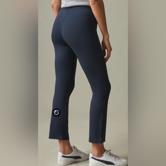 AMERICAN GIANT NO-BS Kick Flare Pant Cropped Black Minimalist Active Athleisure - Picture 1 of 3